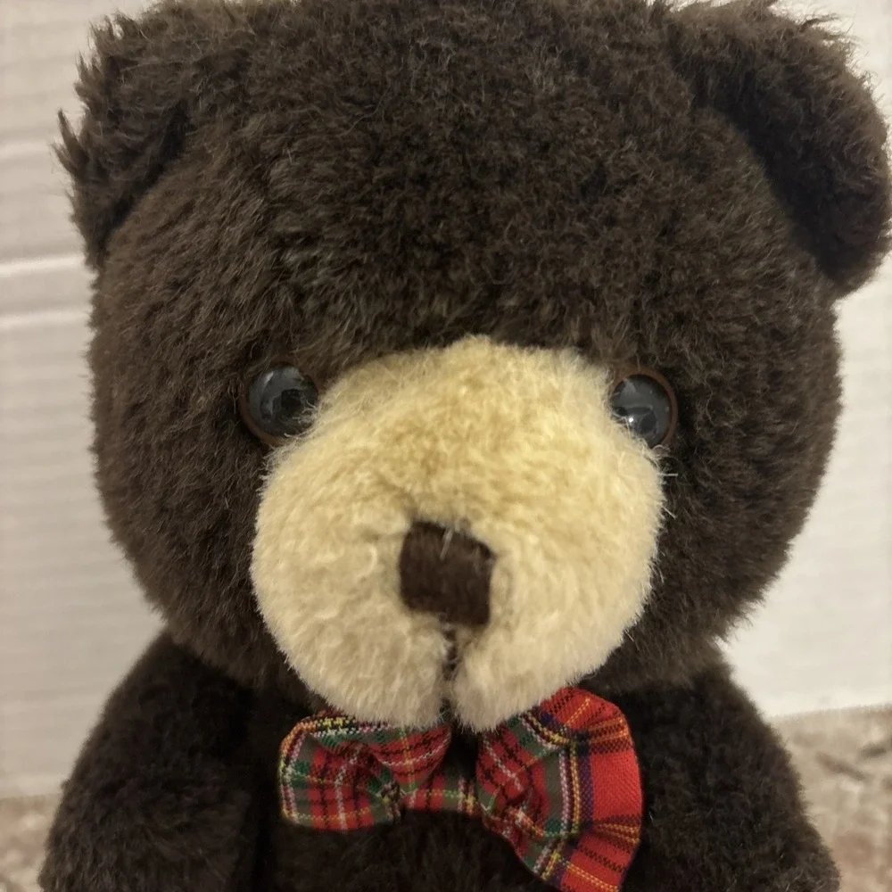 Vintage Cuddle Wit Dark Brown Teddy Bear Plush Toy 1996 Stuffed Bear Plaid Tye